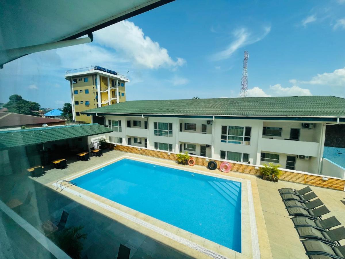 New Brookfields Hotel Freetown Exteriér fotografie