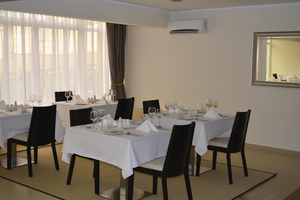 New Brookfields Hotel Freetown Exteriér fotografie