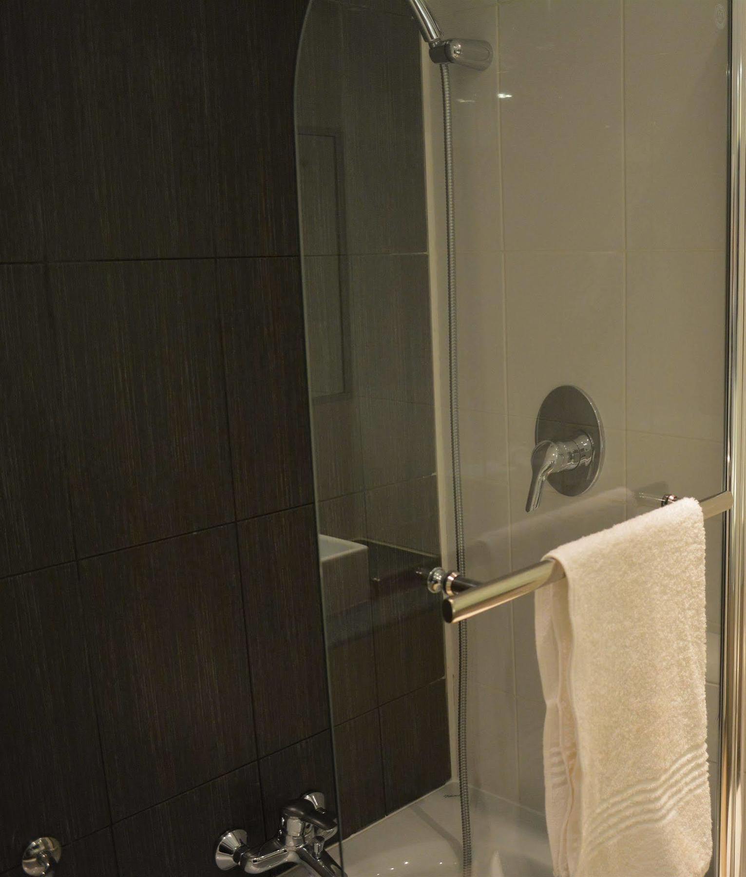New Brookfields Hotel Freetown Exteriér fotografie