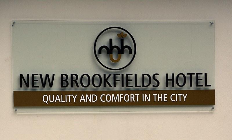 New Brookfields Hotel Freetown Logo fotografie